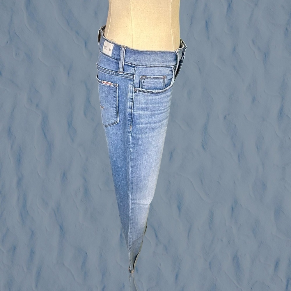 Hudson Jeans ‘Blair’ High Rise Straight Leg Cropped Jeans in Medium Blue Wash 27 - Picture 12 of 16